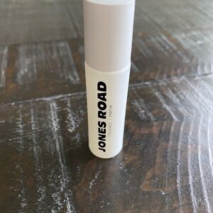 Jones Road Fragrance Roller — White
